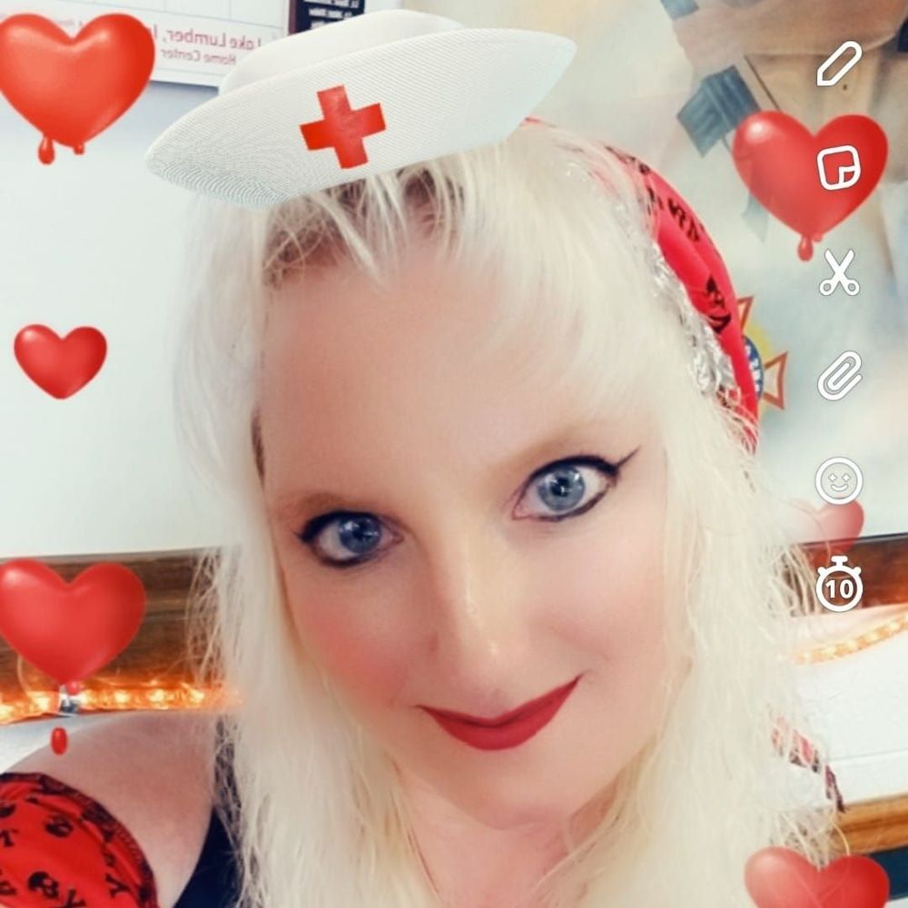 Meet your Posher, Shelly